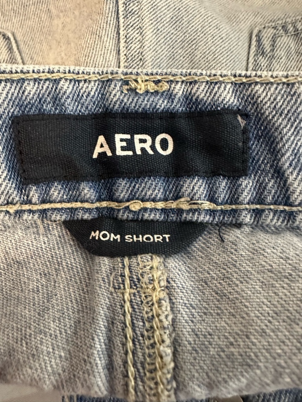 Aeropostale Size 2 Light Blue Distressed High Rise Jean Shorts - 2.5” Inseam - Picture 4 of 4